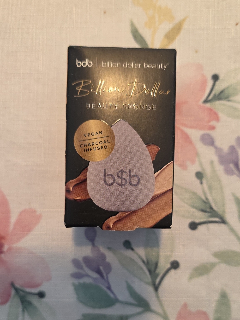 Billion Dollar Beauty Charcoal-Infused Makeup Sponge - Light Gray